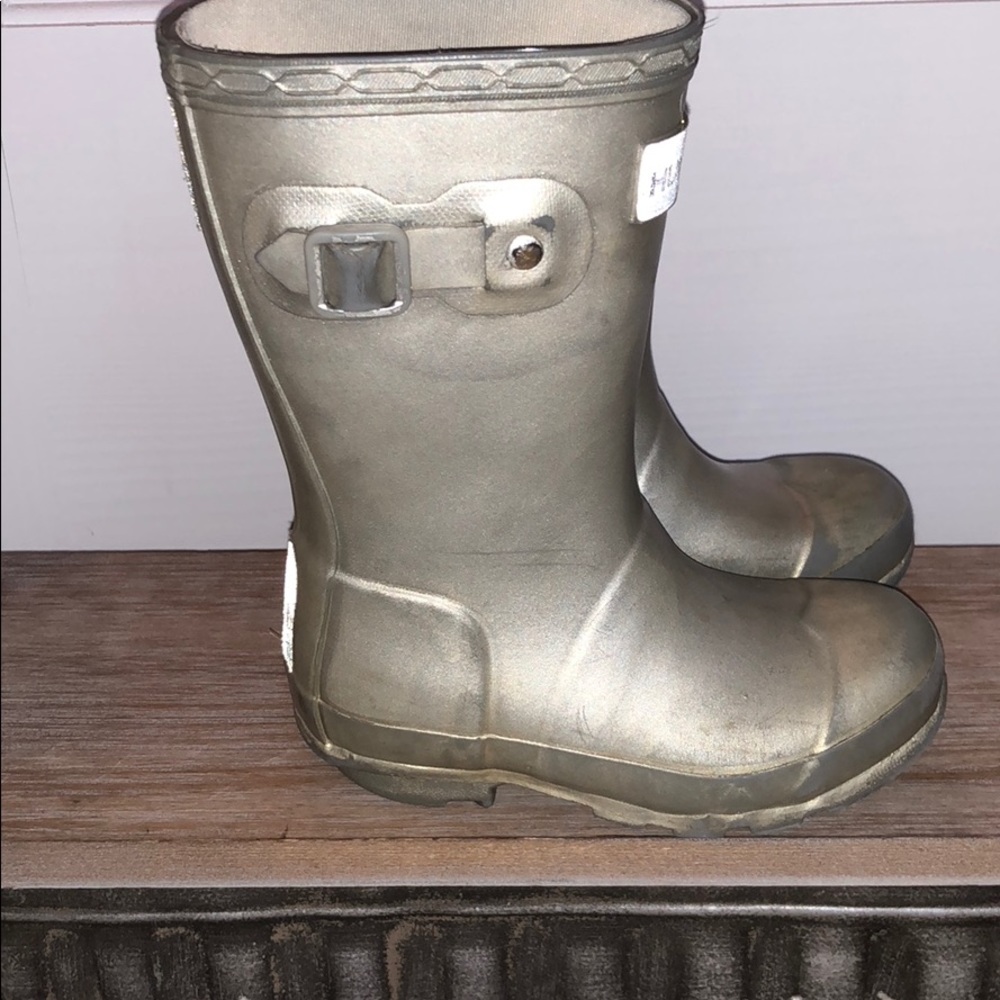 WELL WORN Toddler Hunter Boots !!😂